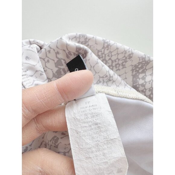 ONZIE Athena Grey White Snake Printed High Rise Ankle Leggings, Size S - Picture 13 of 14